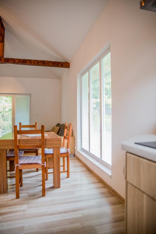 오스트라비체 Apartman Zlatonka 게스트하우스 외부 사진